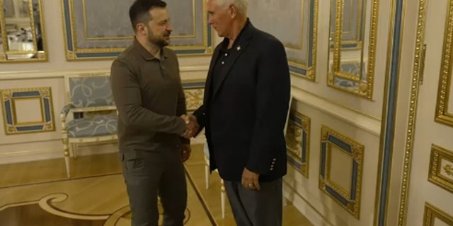 Ukranian president Zelenskyy and former Vice President Mike Pence